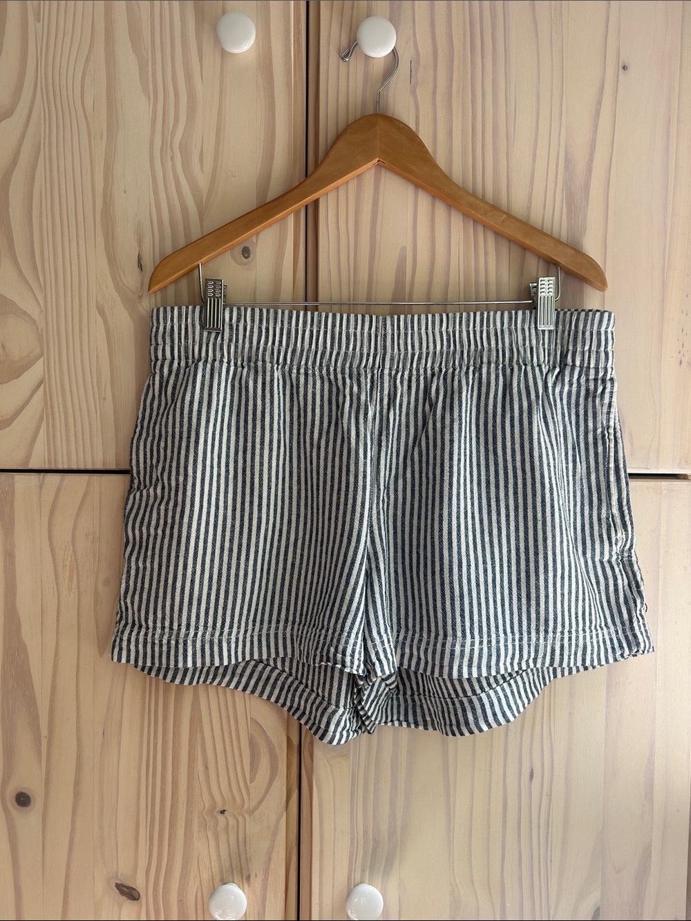 Linen Striped Shorts - Navy & White